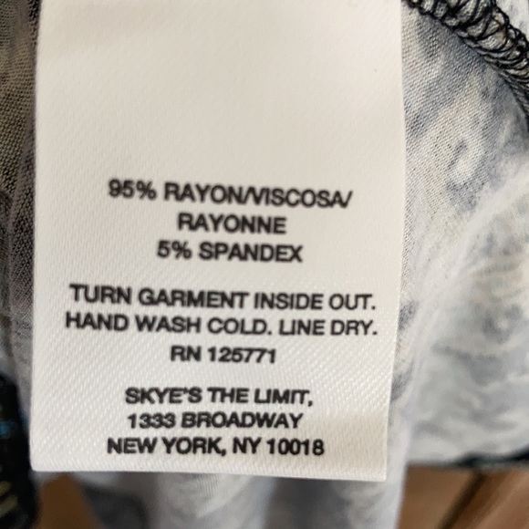 Skyes the Limit floral print smock detail dress soft w stretch boho 3X - Picture 16 of 17